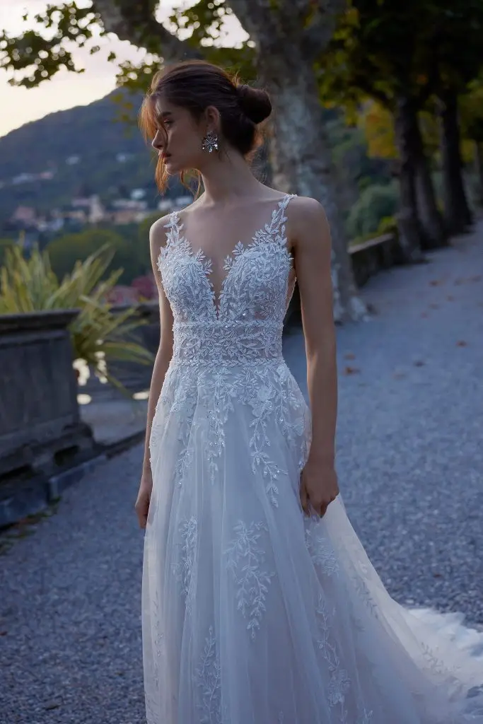 Beautiful bride wearing A line Myrtle Beach bridal gowns
