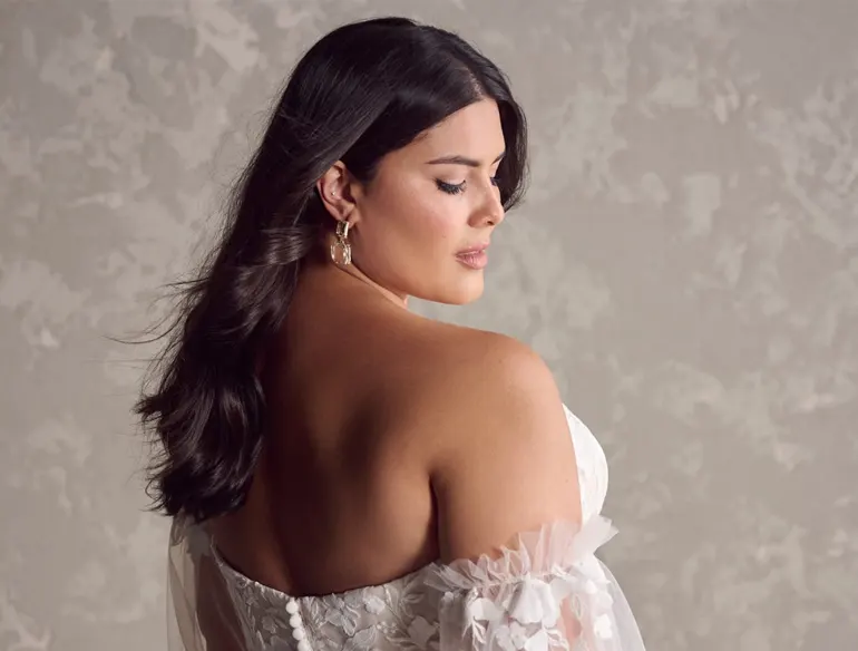 Consult Your Local Bridal Gown Shop for a Streamlined, Fulfilling Dress Shopping Experience