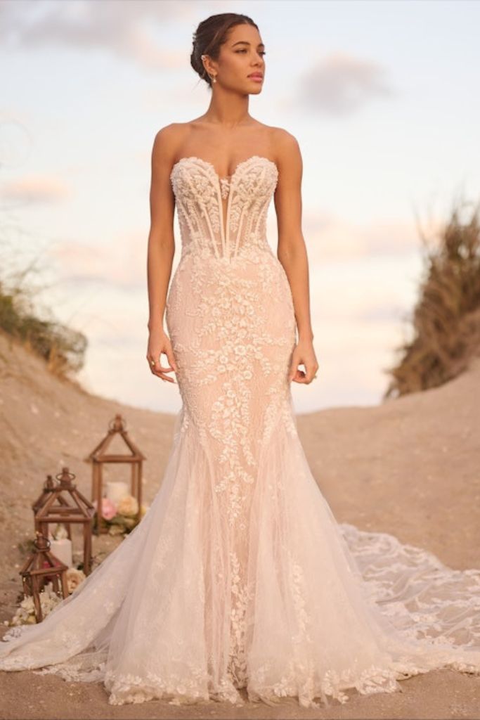 Maggie-Sottero-Benjie-Royale-Fit-and-Flare-Wedding-Dress-25MB841A01-PROMO10-IV052